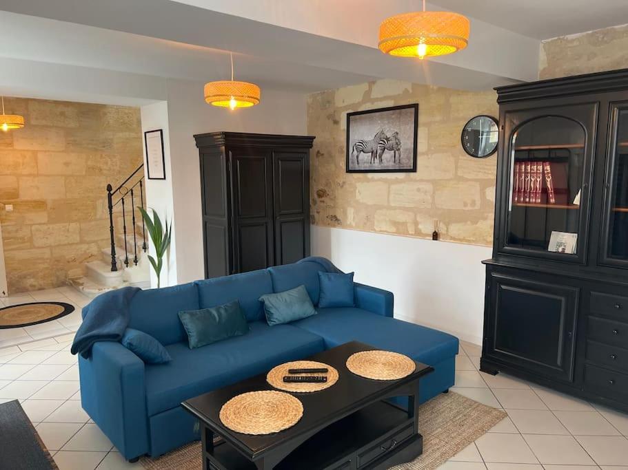 Belle Demeure Medocaine Charme Et Convivialite Apartment Saint-Julien-Beychevelle Exterior foto