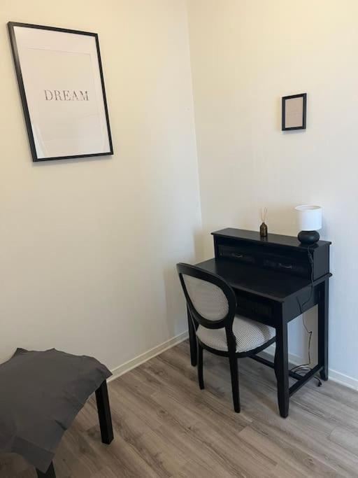 Belle Demeure Medocaine Charme Et Convivialite Apartment Saint-Julien-Beychevelle Exterior foto